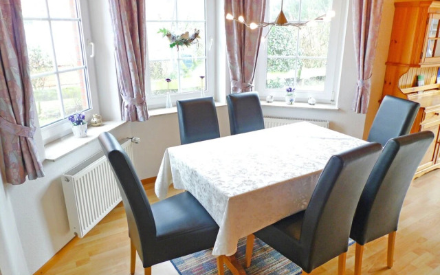 Deichkrone Dornum in Dornum