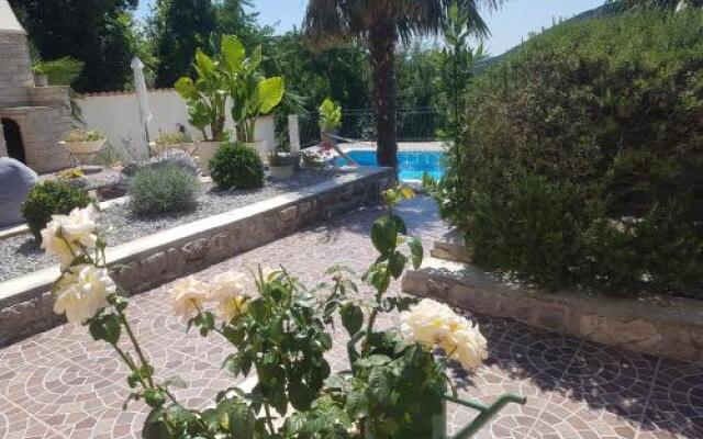 Villa In Verde