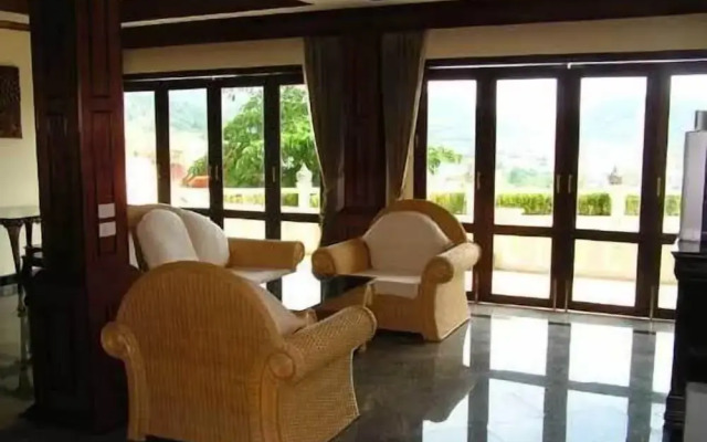 Prince Edouard Apartment & Resort