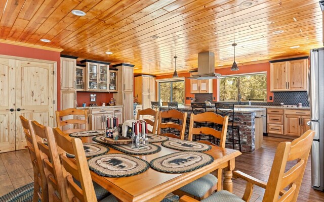 Laureens Americana Hideaway