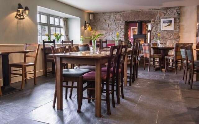 Loch Ness Bunk Inn