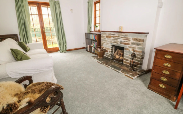 Thrushel Cottage