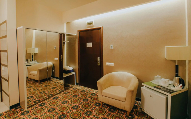 Hotel Romanita