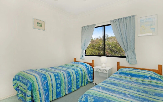 Quiet location across from waterfront - South Esp, Bongaree