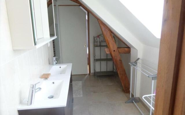 Gîte Sambin, 4 pièces, 6 personnes - FR-1-491-56