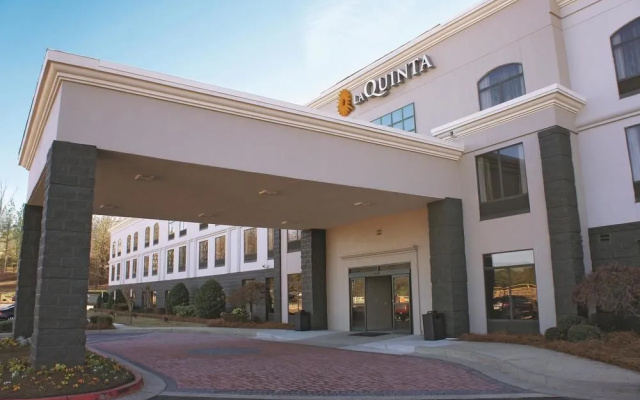 La Quinta Inn & Suites by Wyndham Kennesaw