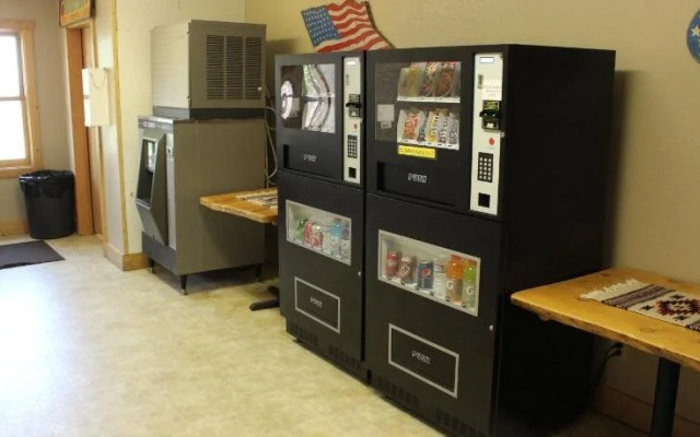 Old Corral Hotel & Steakhouse