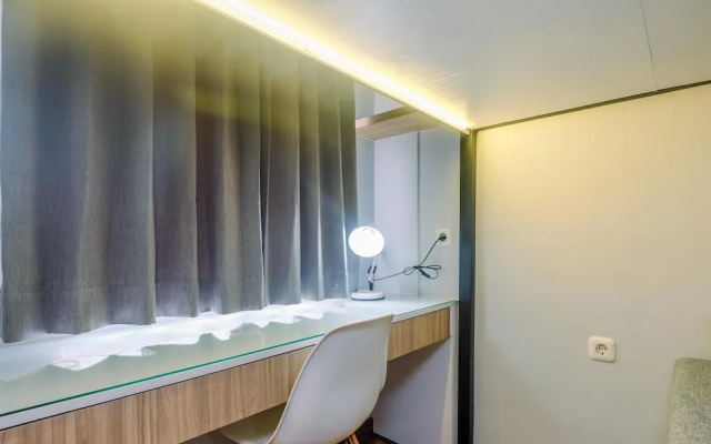 Enjoy and New Furnished Studio at Podomoro Golf View Apartment – Guest Rooms – Depok
