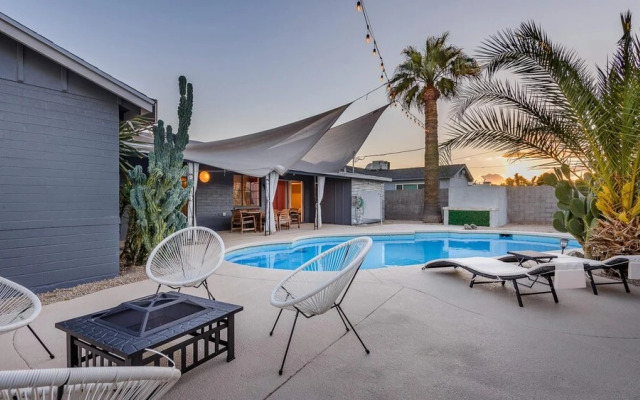 Old Town Scottsdale Spacious Pad With Pool