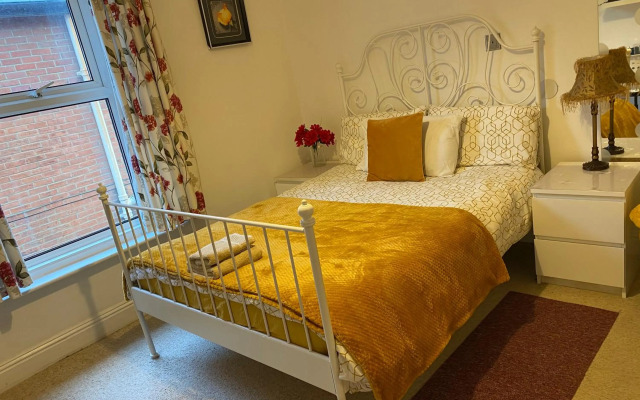 Charminster Homestay