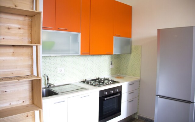 Live in The Heart of Milan