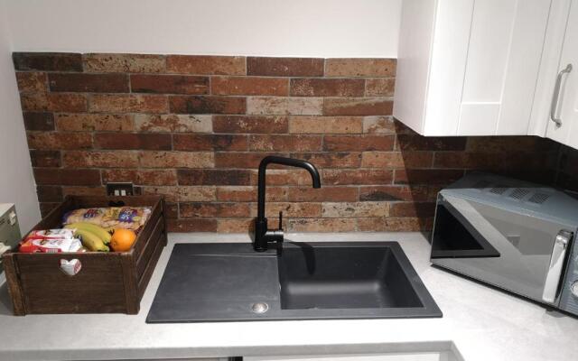 Crown Central Apartments