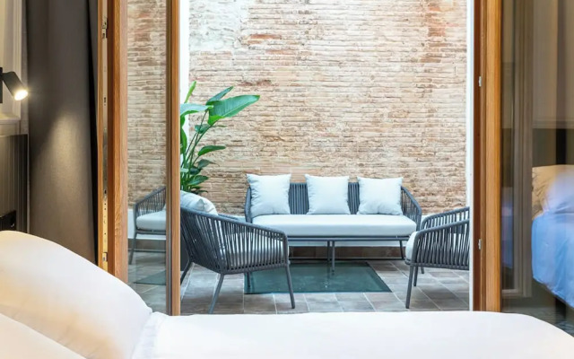 Art Experience H. Boutique