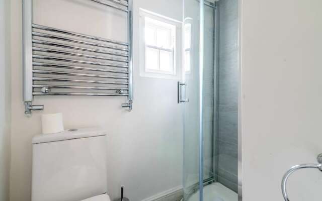 Stylish Kings-cross Maisonette