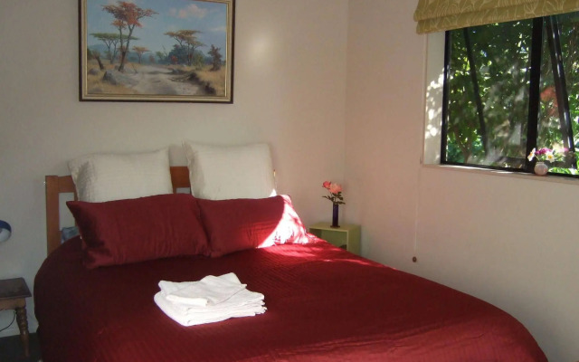 Jade Owl Bed and Breakfast