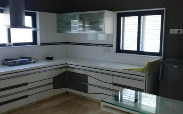 LRH Balaji Apartment