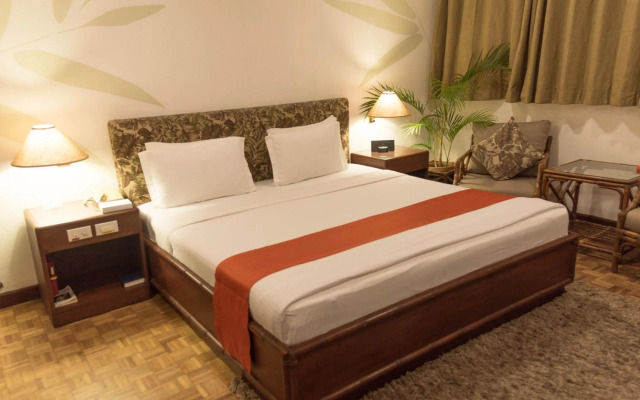 Oasis Hotel