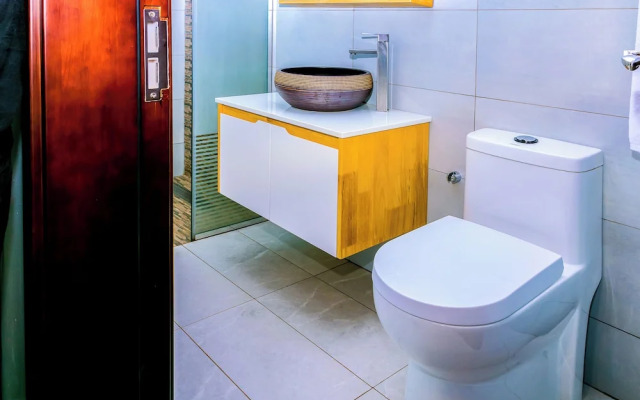 Canary Hotel