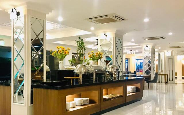 Saigontourane Hotel