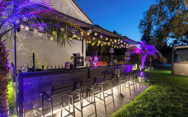Villa Tropicana