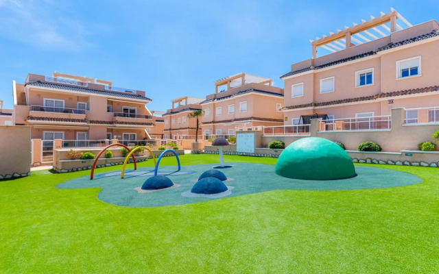 Penthouse Punta Prima Indoor & outdoor pool