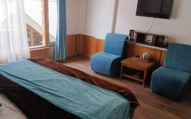 Tirthan Villa Resort