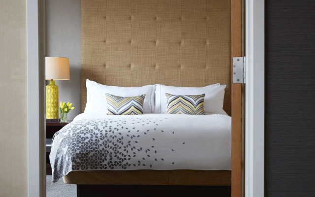 Renaissance Columbus Downtown Hotel