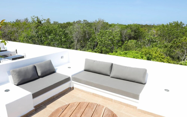 Martiki Condo 2 bedroom sleeps 4