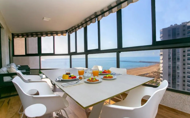 Cullera Beach Apartment Espacio