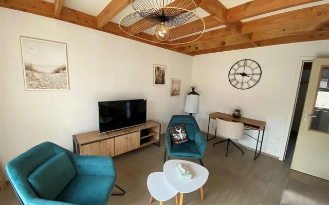 Beautiful Polder House Near Koksijde