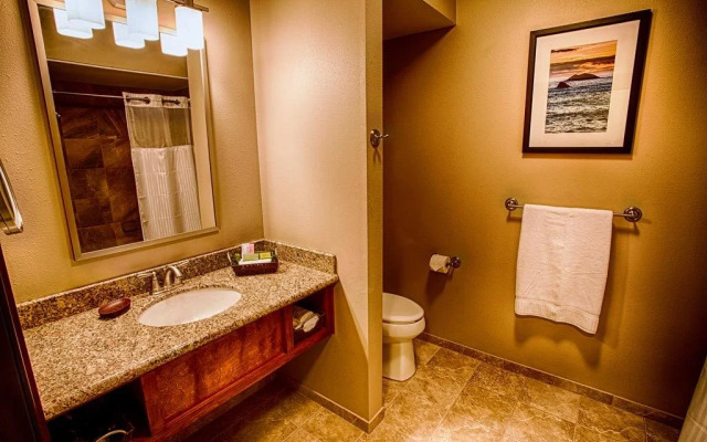 Lucky 7 Casino & Hotel – Howonquet Lodge