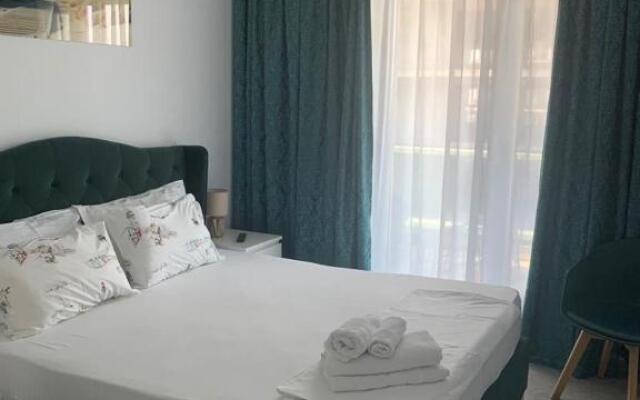 Velvet 64 apartament pe plaja