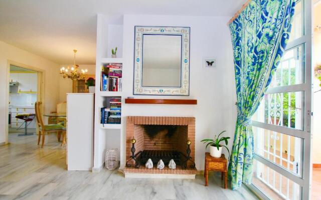 Polarsol 3 Townhouse in Club la Costa by Rafleys