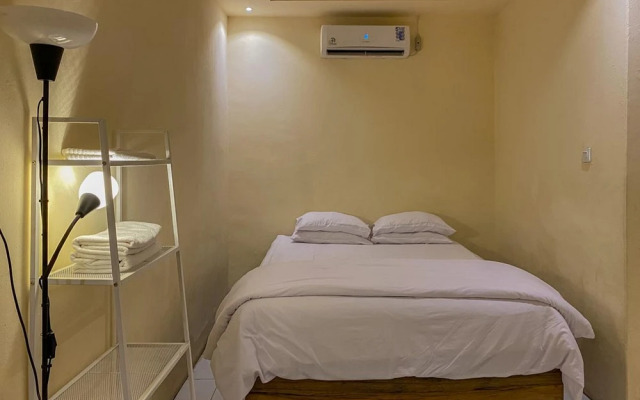 Urbanview Hotel ME Jayapura