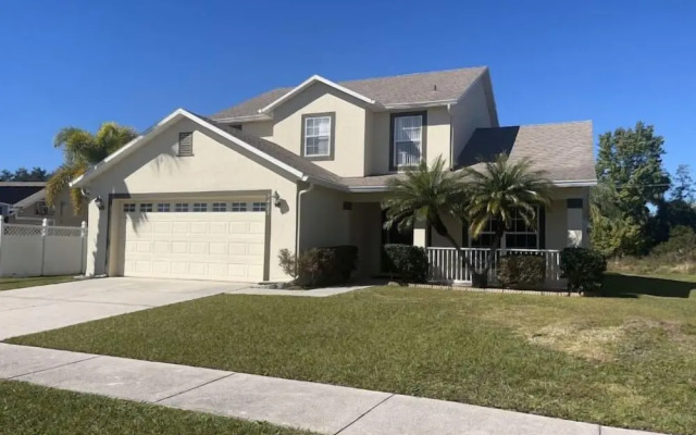 South Facing W/ Private Pool & Spa