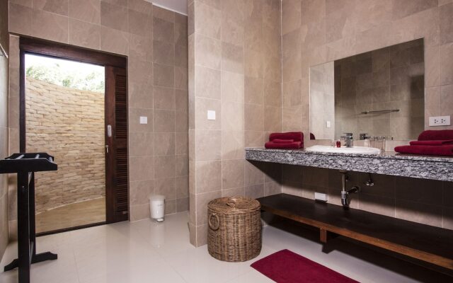 Baan Maenam No.3