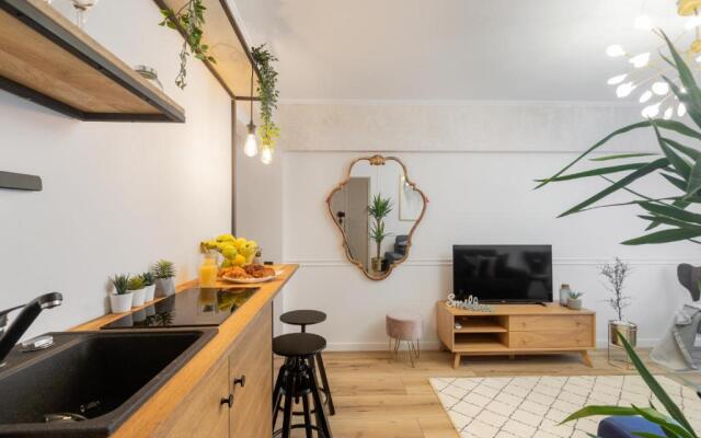 Eclectic 3 bedroom Calea Victoriei