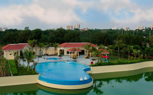Regency Lagoon Resort