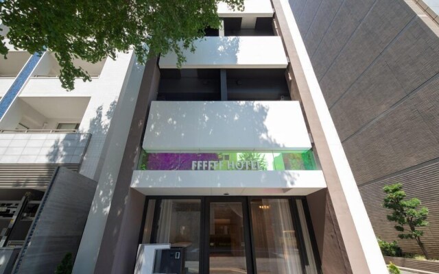 Ffffff Hotel