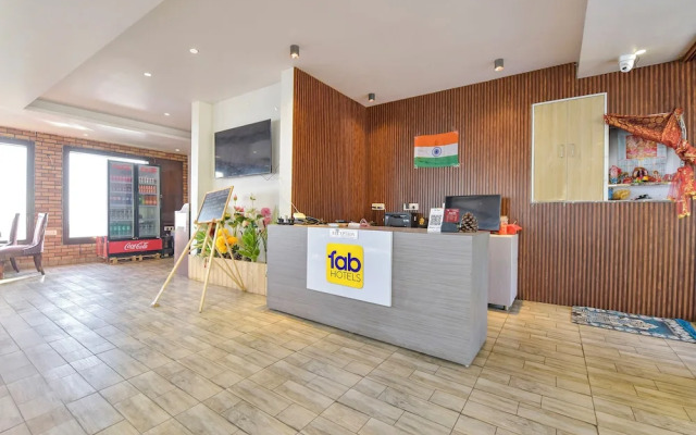 Fabhotel Green Acres