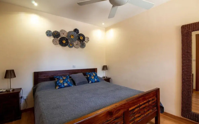 Hg07 Adjacent to Aphrodite Hills- Private Pool, Large Terrace