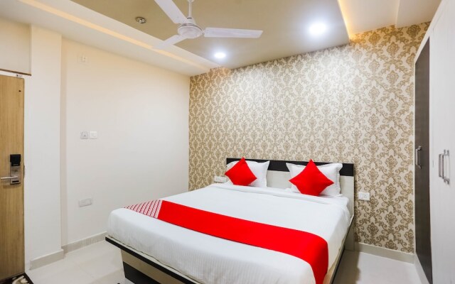 OYO 47488 Hotel Keshmin