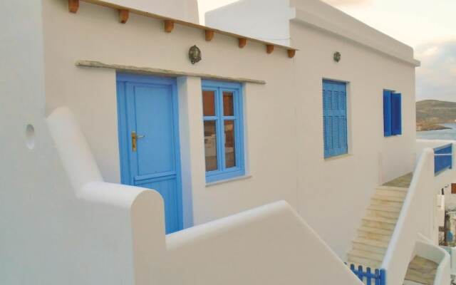 Stunning apartment in Panormos with 3 Bedrooms and WiFi