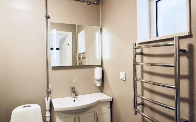 Easy Livin Apartment Hotel by Stubor