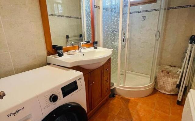 Appartement rénové à 200m de la plage + garage