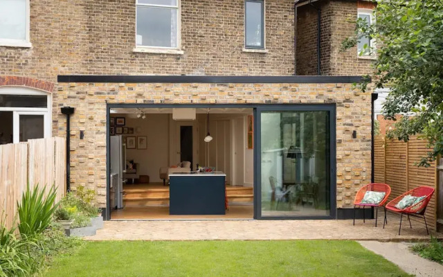 Long Stay Discounts - Modern Bright 5-bed Acton