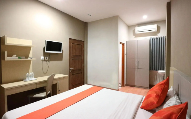 Tembok Batu Residence