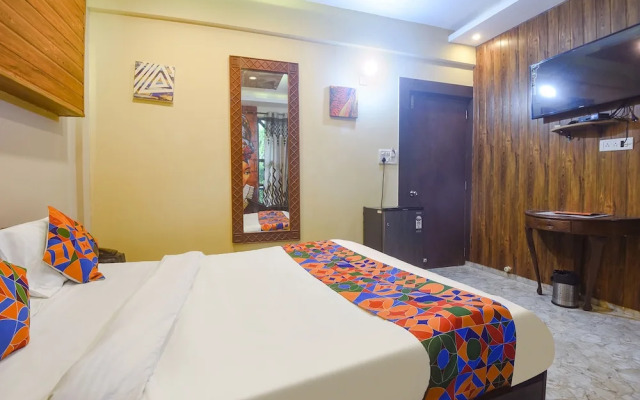 OYO 85326 Corinthia Boutique Rooms