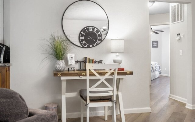 Lakefront Paradise at the Pointe