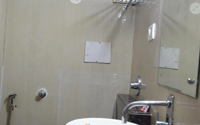 Aishwarya Hotels